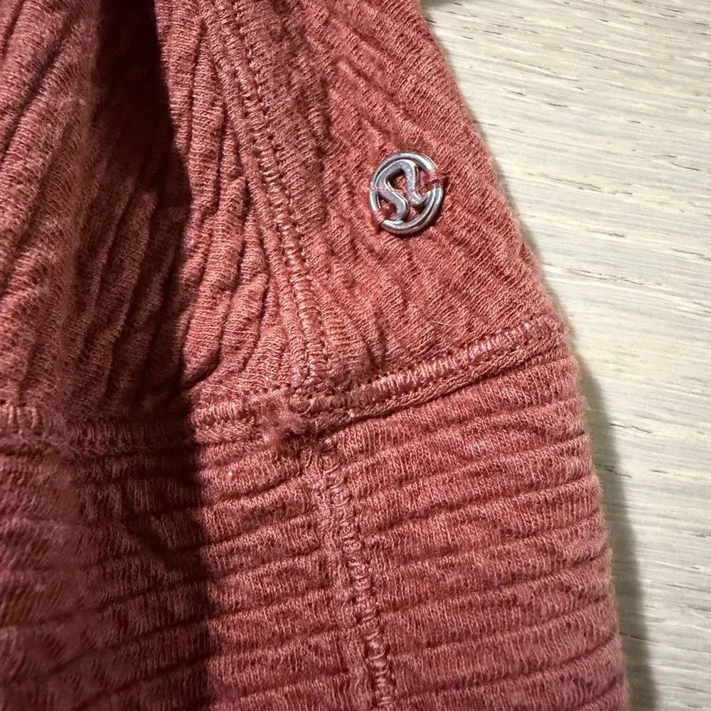 LULULEMON Retreat Yourself Pullover- Heathered Rustic Clay (size 4)